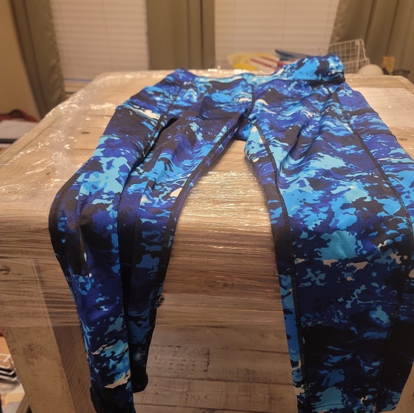 Buttery soft legging - Picture 3 of 16